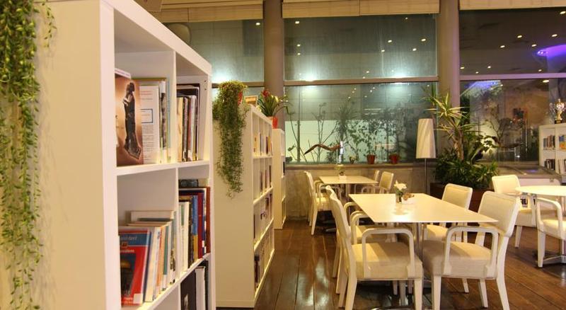Hotel Poli Urban By Afi Hotels Tel Aviv Bagian luar foto